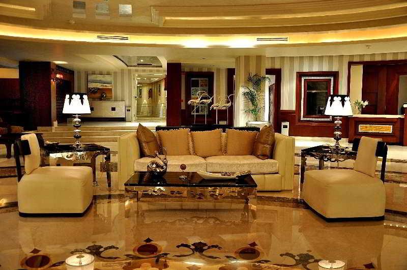 Kaisol Romance Resort Sahl Hasheesh - Adults Only ฮูร์กาดา ภายนอก รูปภาพ The interior of a presidential suite at the Four Seasons Hotel, Cairo