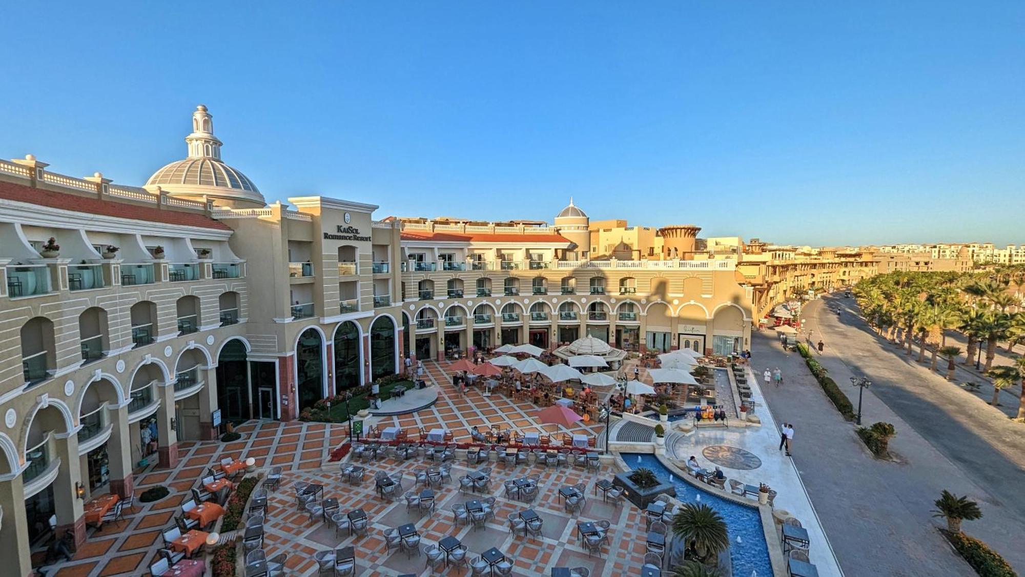 Kaisol Romance Resort Sahl Hasheesh - Adults Only ฮูร์กาดา ภายนอก รูปภาพ The Village Outlet