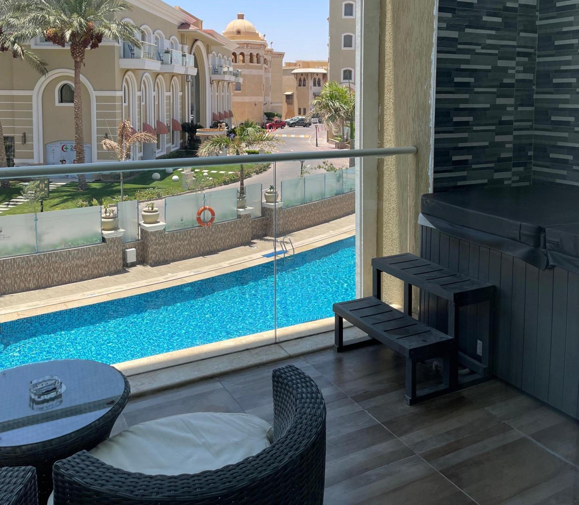 Kaisol Romance Resort Sahl Hasheesh - Adults Only ฮูร์กาดา ภายนอก รูปภาพ The View from the balcony of a hotel room
