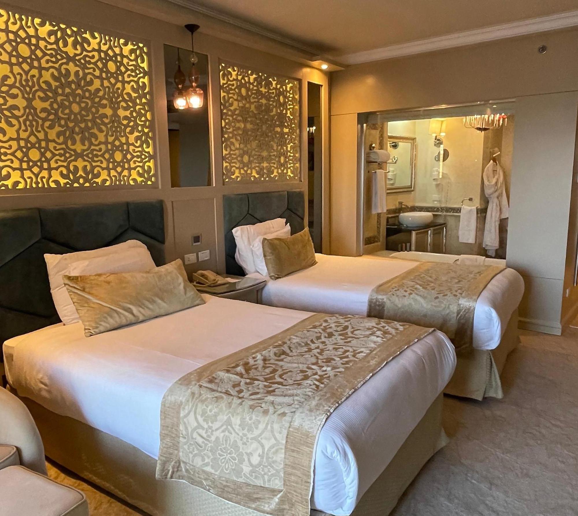 Kaisol Romance Resort Sahl Hasheesh - Adults Only ฮูร์กาดา ภายนอก รูปภาพ A room at the hotel